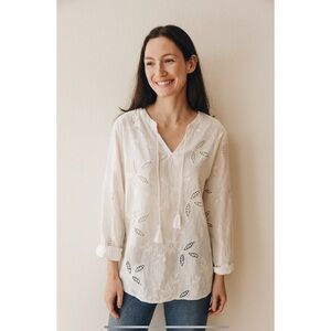 J MCLAUGHLIN TOP M FLORAL EYELET TASSEL BOHO COTTON COASTAL GRANDMA BREATHABLE